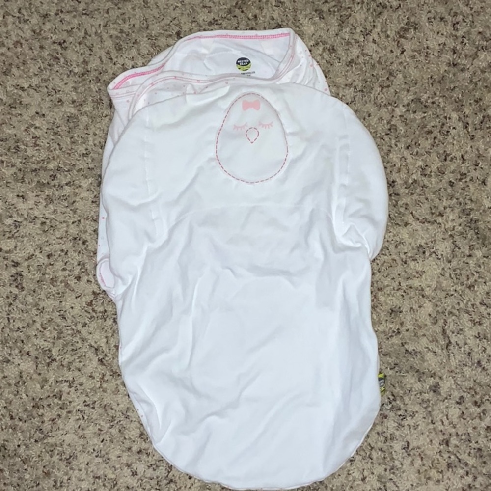 Nested bean swaddle
